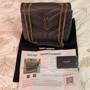 Auth.Saint Laurent Loulou Leather Quilted  Shoulder Bag in Gray